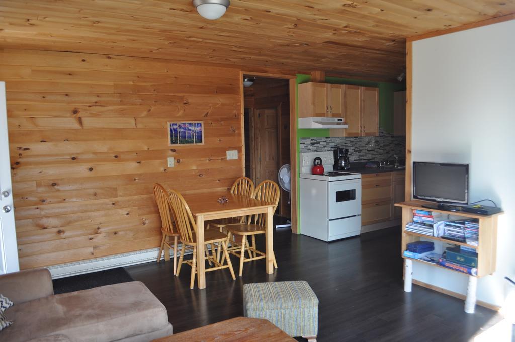 The Sleeping Moose Cottage Birch Plain Exterior foto